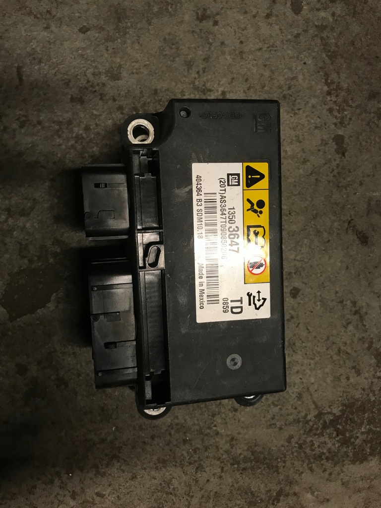 фото №1, Opel модуль подушек подушка безопасности 13503647 td