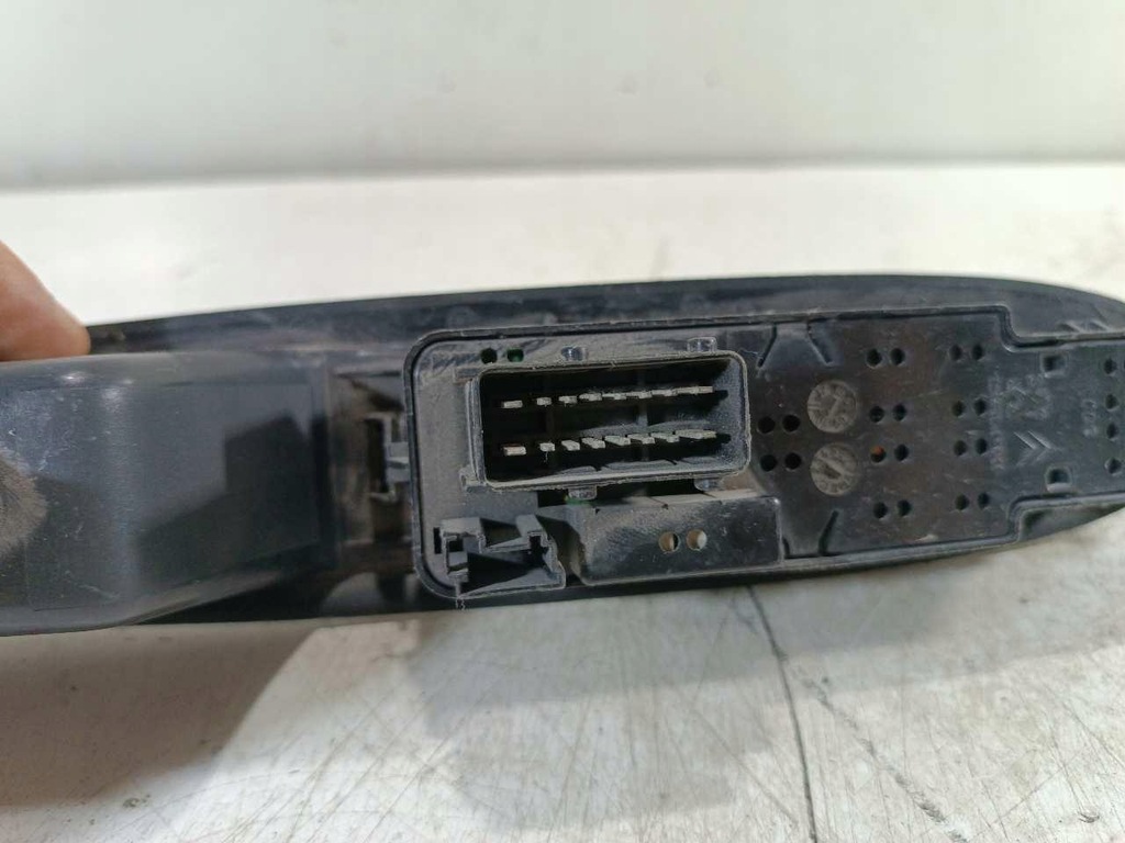 фото №7, Панель кнопки вікон дзеркал лівий перед peugeot 308 t7 96652234xt