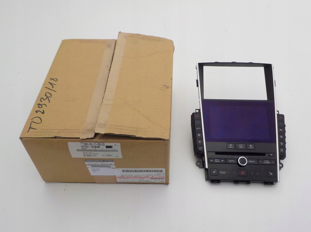 фото №3, Панель средний радио кондиционера infiniti q50