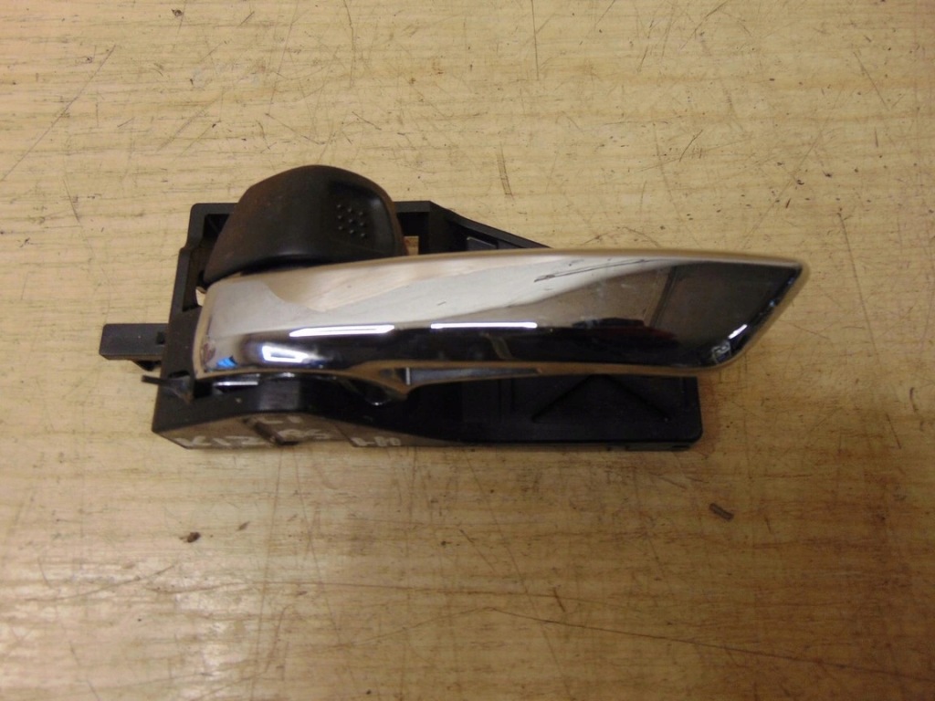 фото №3, Ручка внутренняя левая перед suzuki kizashi