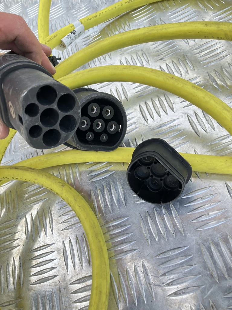 фото №1, Зарядное устройство шланг зарядки vw id.3 id 3