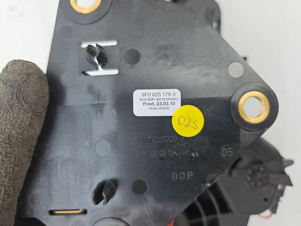 фото №6, Механизм шлейф шторка багажника audi a5 s5 8t 8f b8 cabrio kabriolet