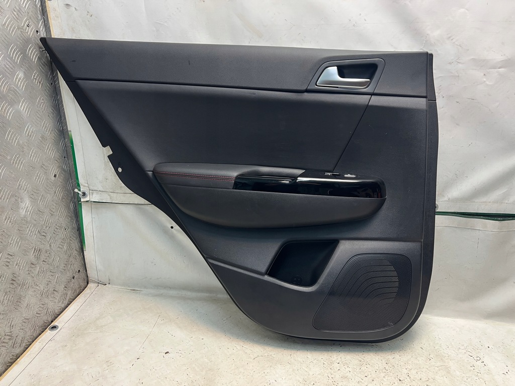 фото №1, Kia sportage iv lift gt-line обшивка дверь левый задняя