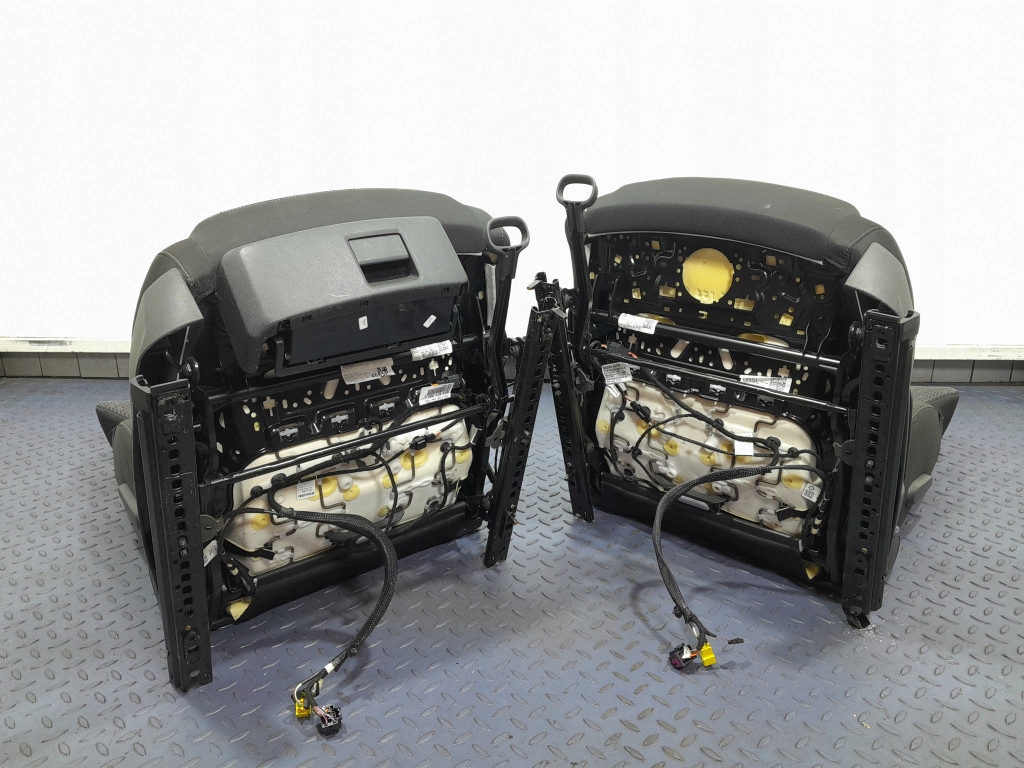 фото №8, Skoda octavia iv hb 5d сидіння заднє сидіння салон комплект eu