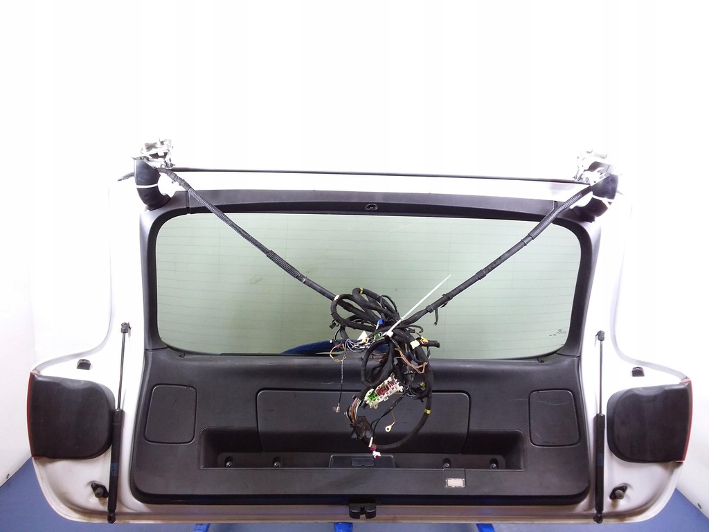 фото №6, Audi q7 4l задняя крышка багажника багажника lr9a