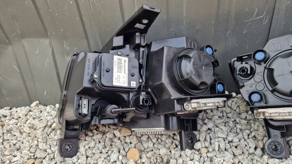 Купити Jeep grand cherokee wk2 2013 2014 2015 2016 фара ксенон led ліва правий