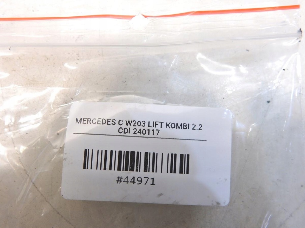 фото №5, Лампа освещение салона перед mercedes w203 lift 2088200501