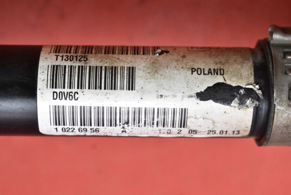 фото №10, Приводной вал правая перед автоматическая коробка передач p31272550 volvo v60 1 i 2.0 d3 136 km 10-13