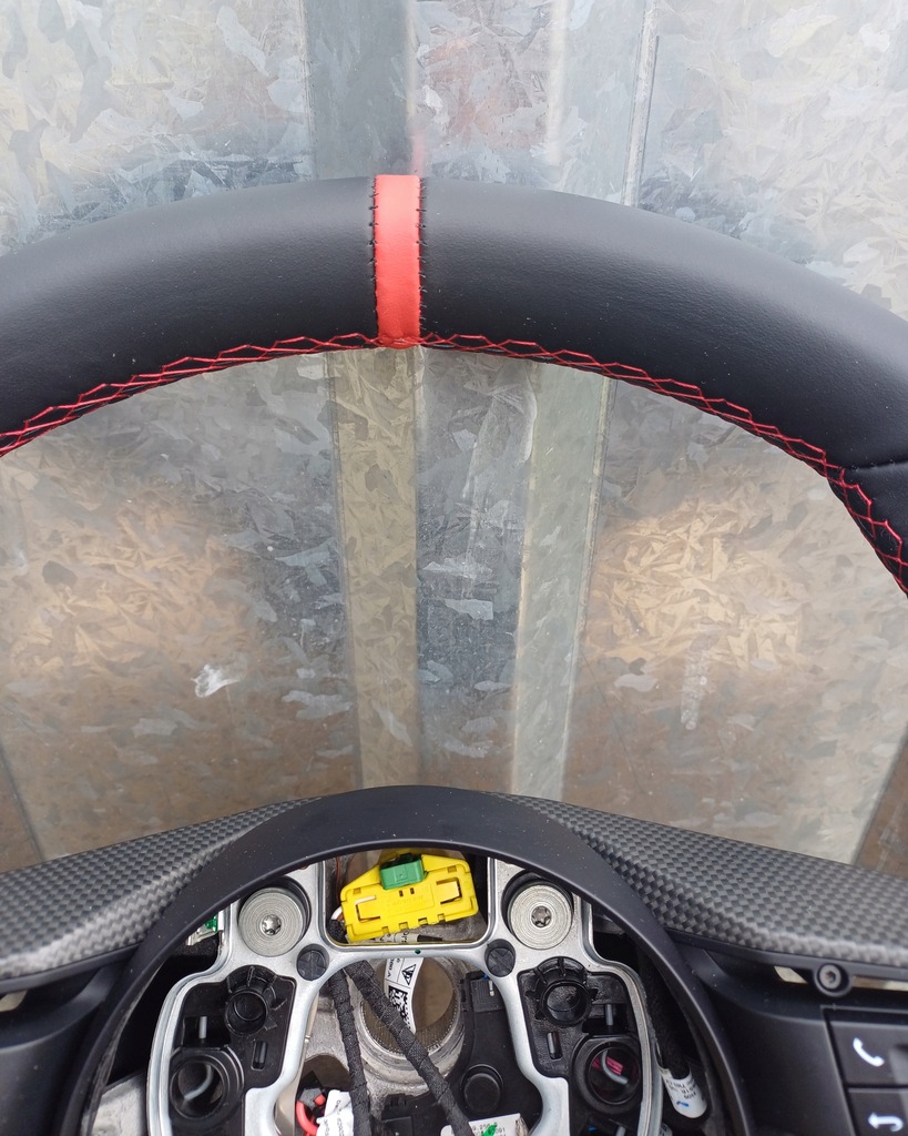 фото №6, Повітропровід porsche taycan gts карбон шкіра