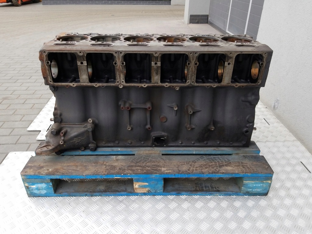 фото №2, Блок двигателя scania r440 pde