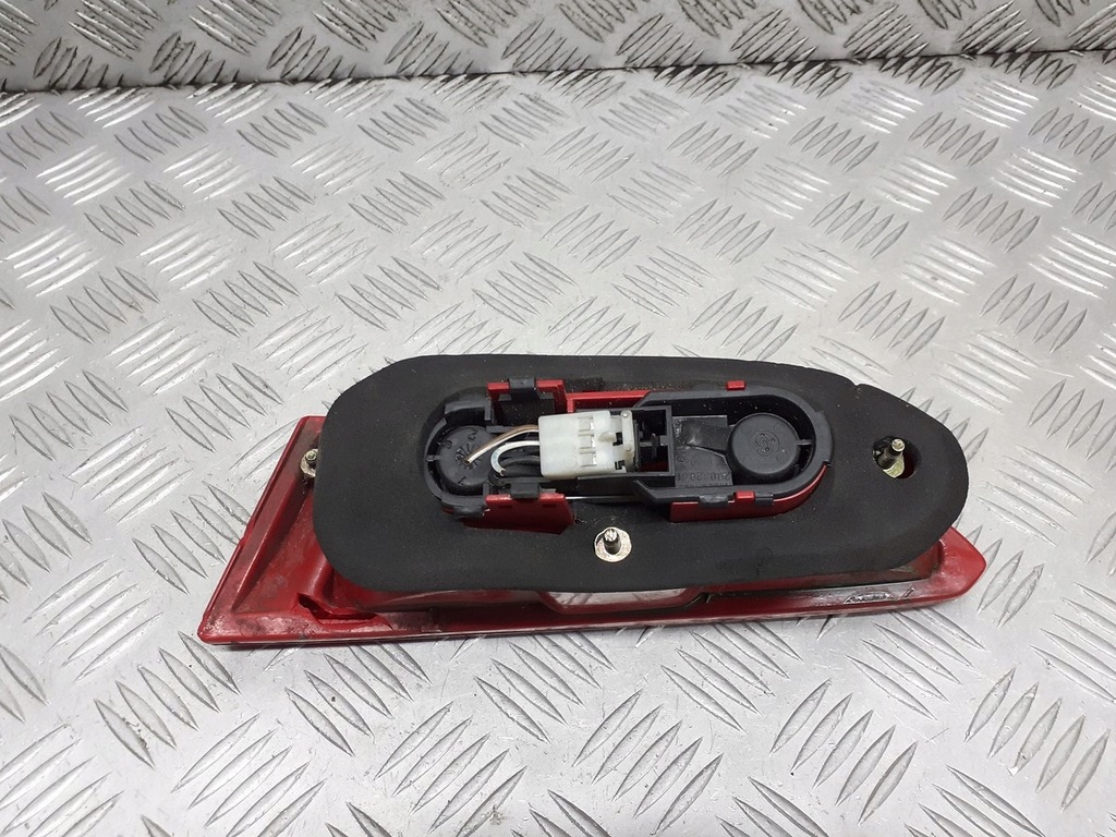 фото №3, Лампа левая задняя w крышка багажника alfa romeo 156