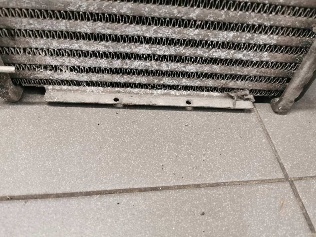 фото №8, Інтеркулер лівий audi a6 c5 2.7 bt 078145805n