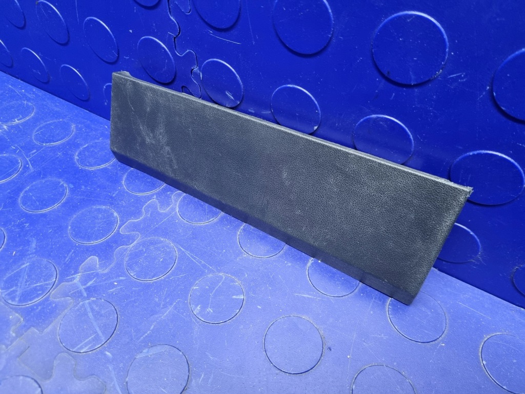 Захист заглушка стійка tesla model 3 оригінал 1086306-00-f Недорого