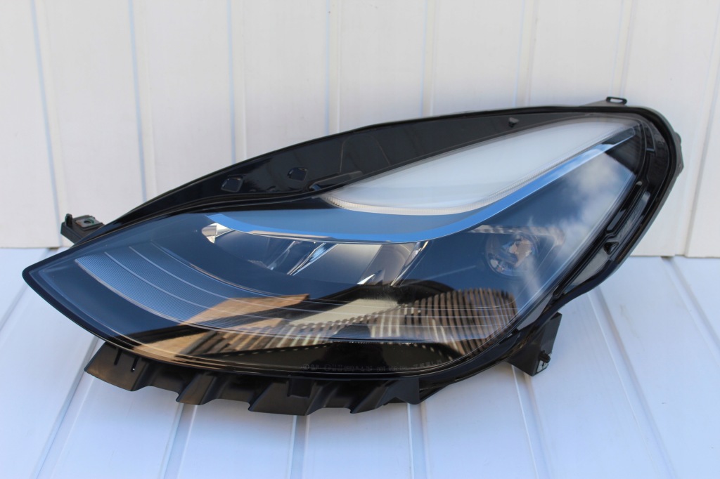 Купити Фара перед передня ліва tesla 3 y led matrix оригінал 1514952-00-d