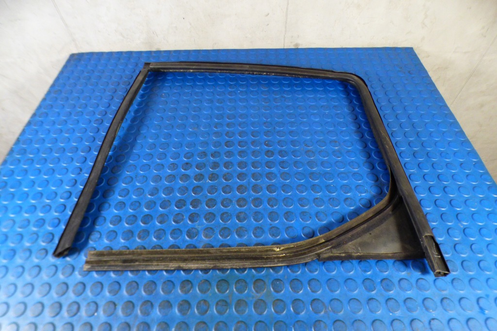 фото №1, Прокладка рамки дверь левая задняя bdb toyota proace combo e rifter partner iv