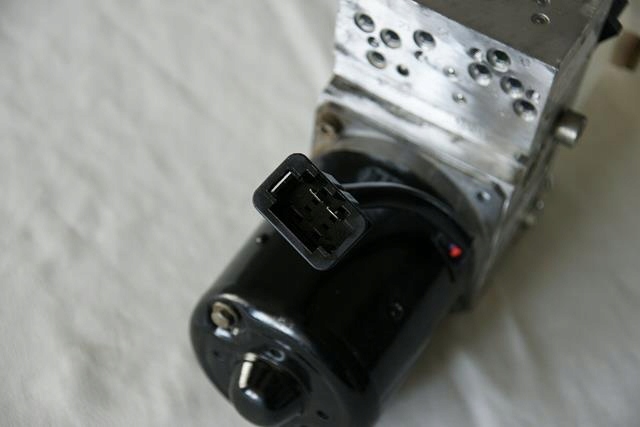 фото №9, Usługa відновлення насос дах vw eos 1q0871789c plus олія łódź