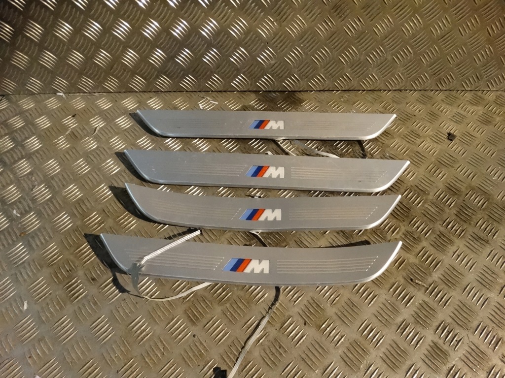 фото №1, Накладки накладки порогові led m-p bmw g11 1