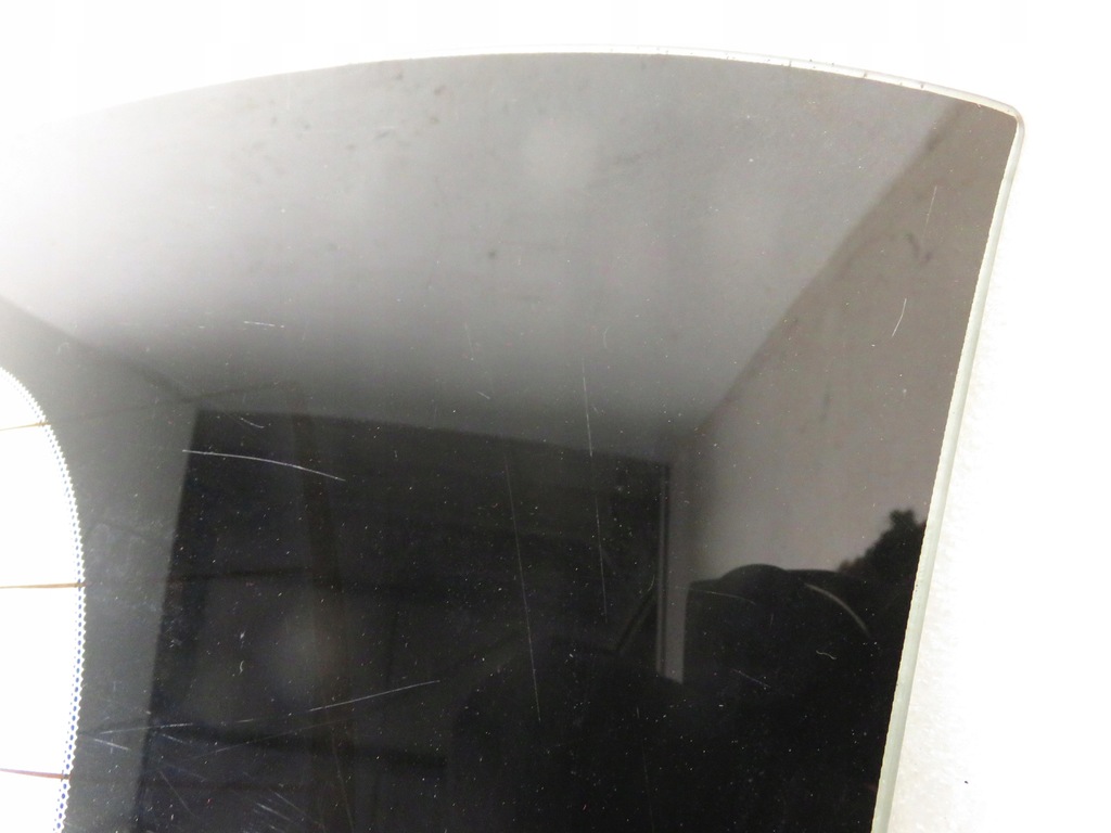 фото №3, Стекло задняя mazda 5