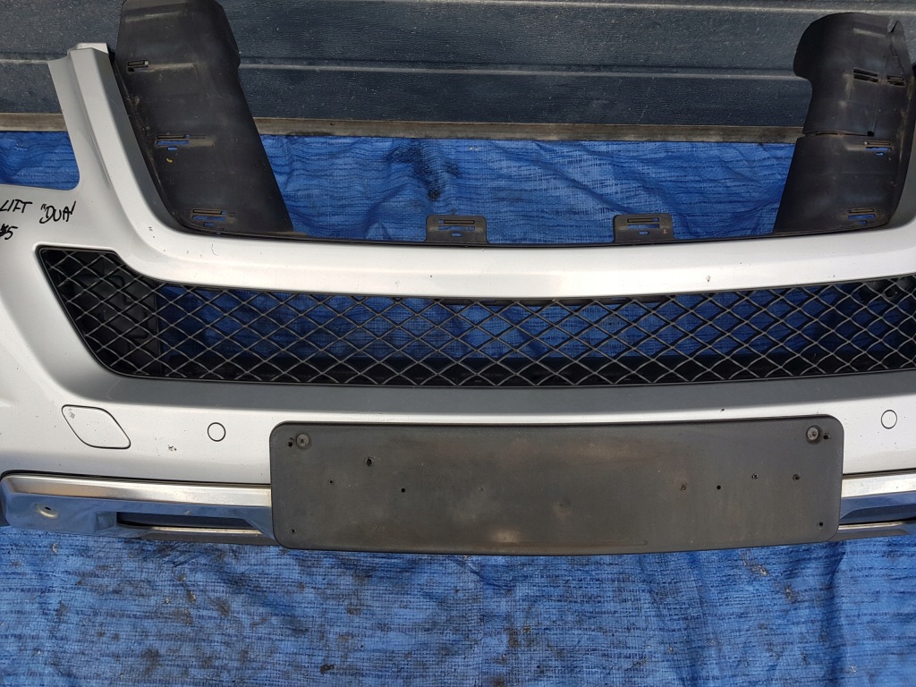Бампер перед передний mercedes ml w164 рестайлинг  c775 775 ксенон в Украине
