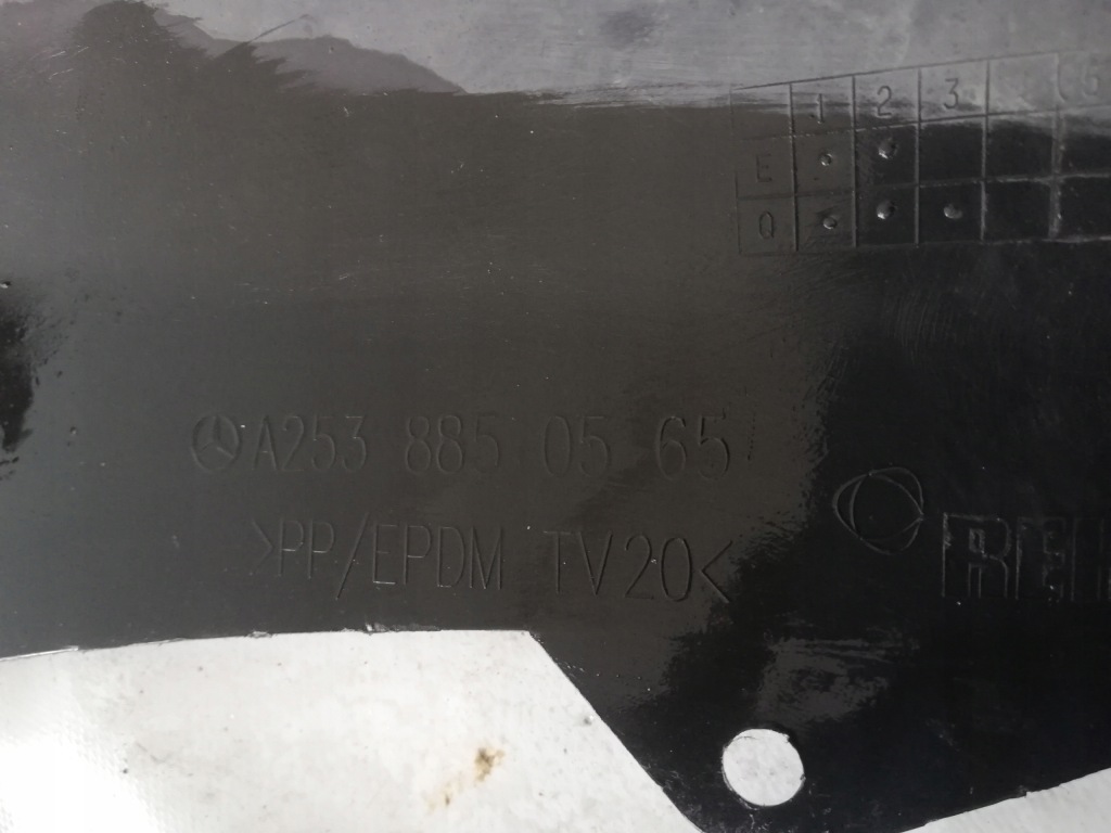 Спойлер бампера перед mercedes glc 253 Київ