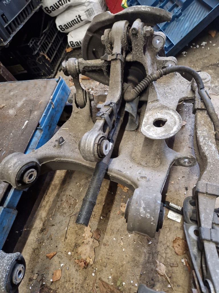 фото №10, Bmw f10 f11 525d поворотный кулак левая правая задняя ступица подрамник рычаг шарнир łódź