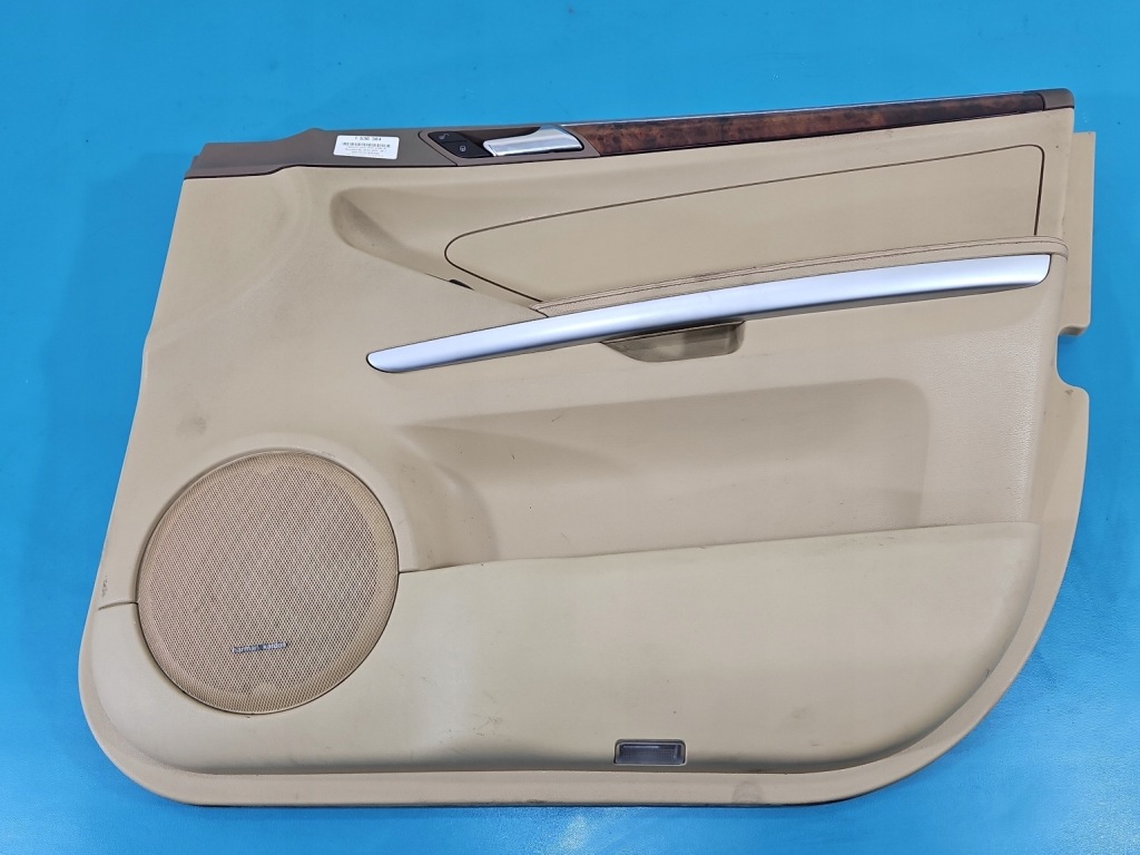 фото №1, Обивка дверь перед правая обшивка mercedes ml w164