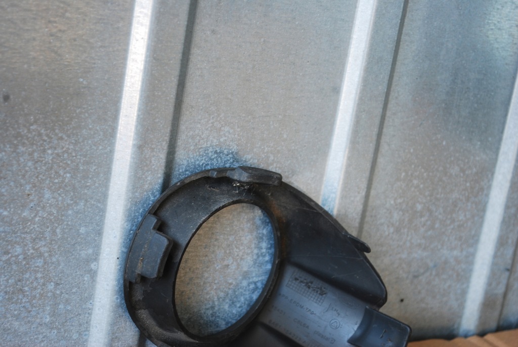 фото №7, Заглушка противотуманной фары левая ford fiesta 7 8a61-15a223-a