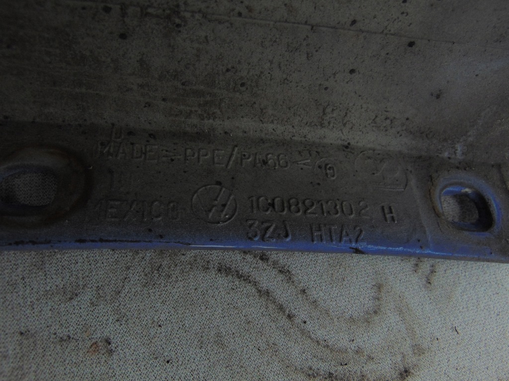 фото №11, Крила правий задня задній vw new beetle lr5a europa