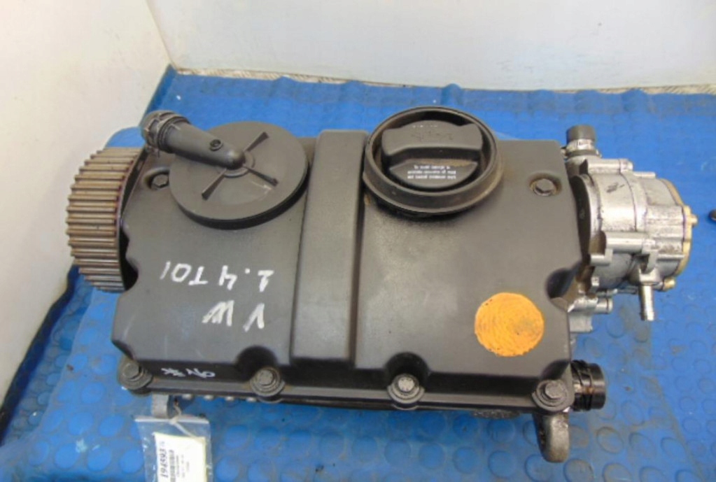 фото №10, Audi a2 1.4tdi головка двигателя 045103373c