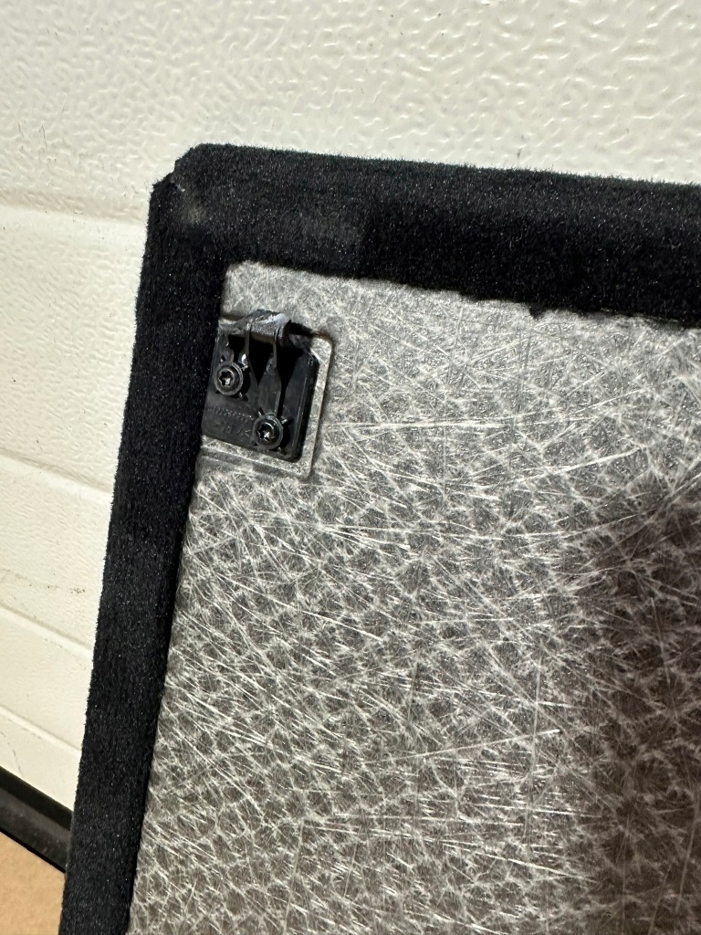 Пол багажника, шумоизоляция, плита mercedes e klasa w213 zk Киев