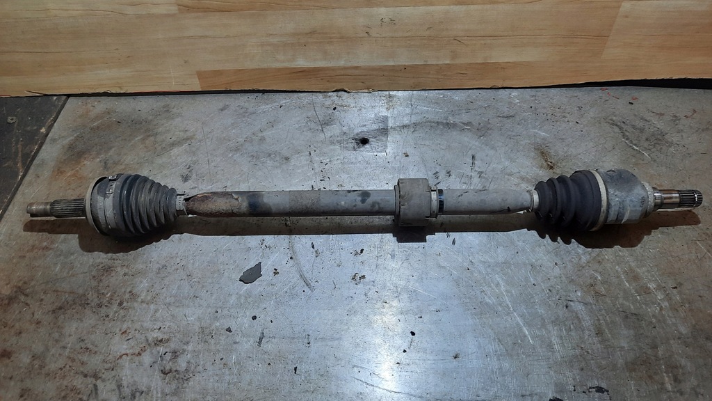 фото №1, Привідний вал права toyota corolla e15 1.4 d4d