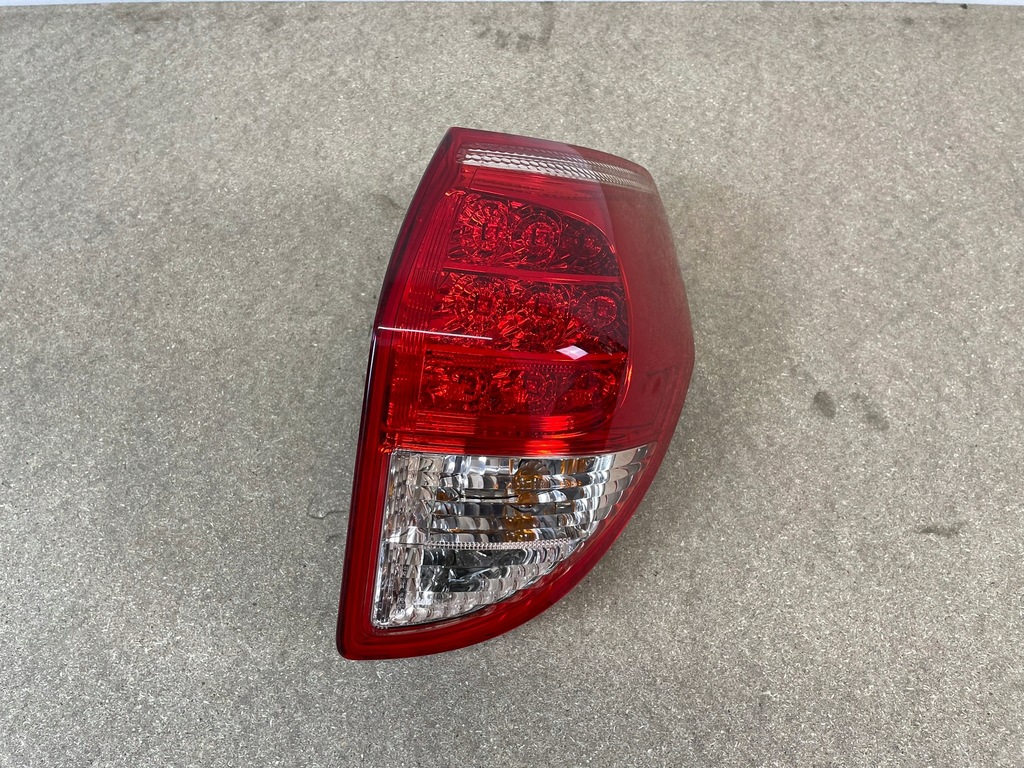 фото №6, Лампа правая задняя toyota rav4 iii przed lift w крыло