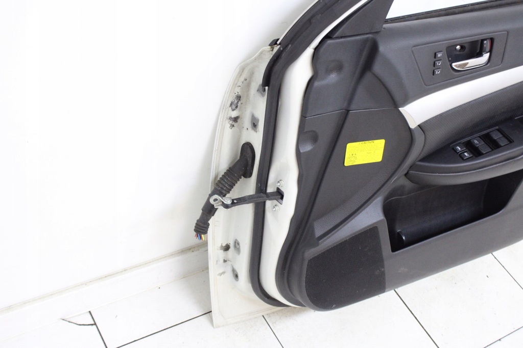 фото №12, Subaru outback iv 09r- дверь правое передние правый перед 37j