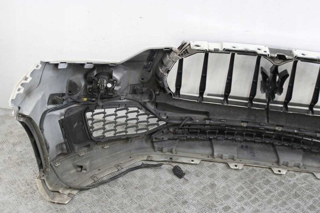 фото №6, Бампер перед передній 6x pdc maserati levante m161