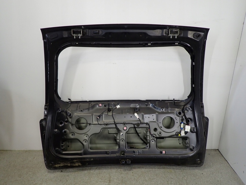 фото №11, Kia carens iii 06- крышка багажника багажника