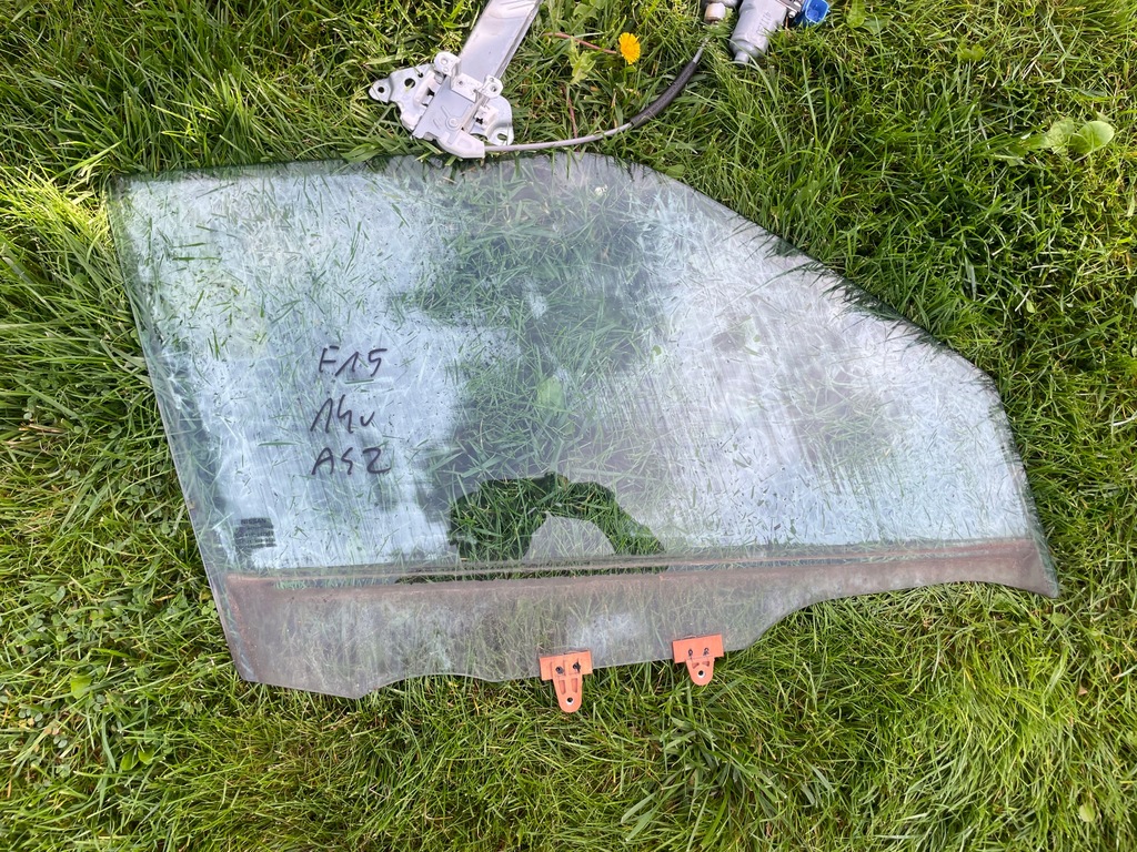 фото №1, Стекло дверь правый перед nissan juke i f15