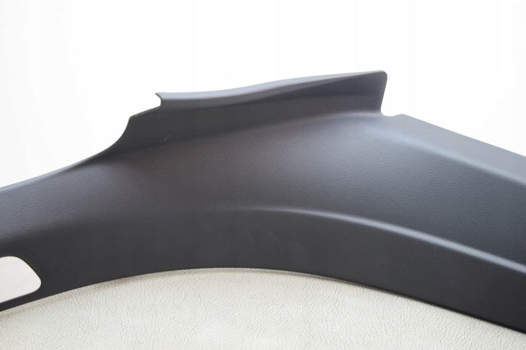 Задняя левая молдинг декоративная порог audi a8 4h_ 4h0864607 4.2l бензиновый 273kw Цена