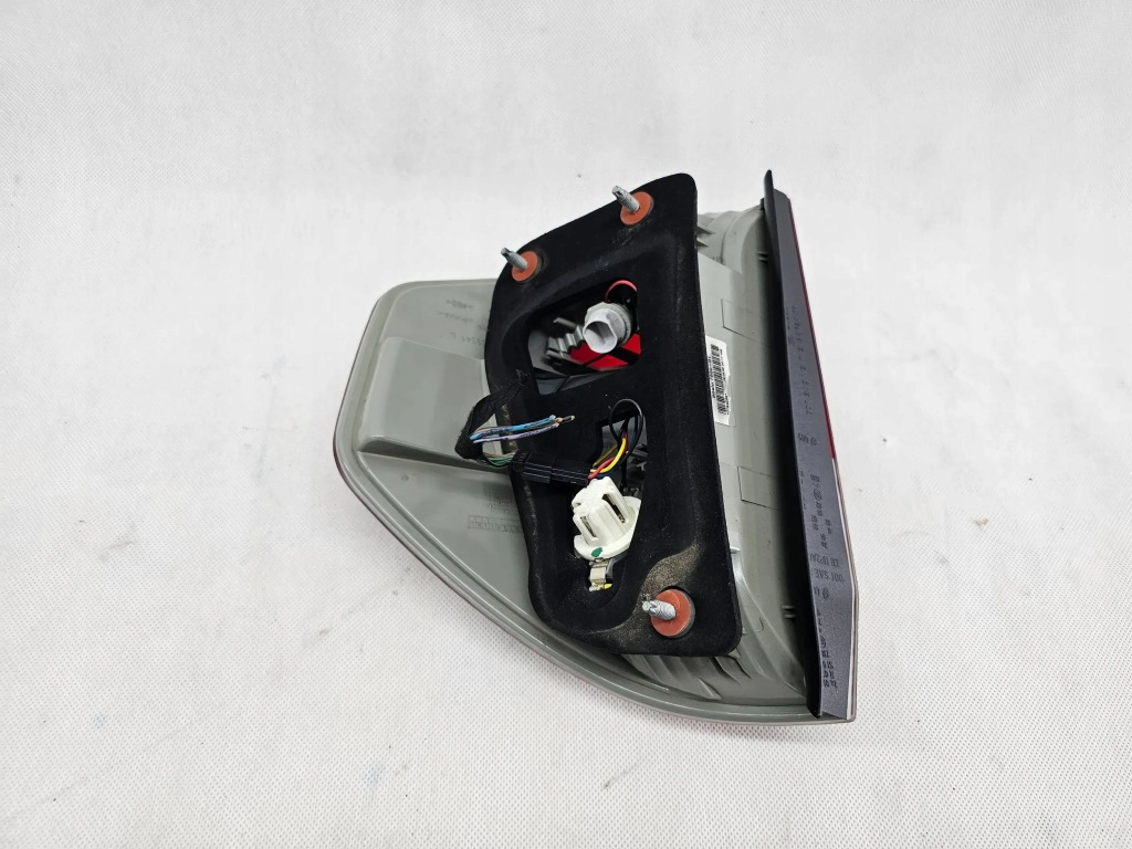 Bmw x3 e83 lci рестайлинг  фара задний  задняя левая led оригинал 7162209 с Разборки