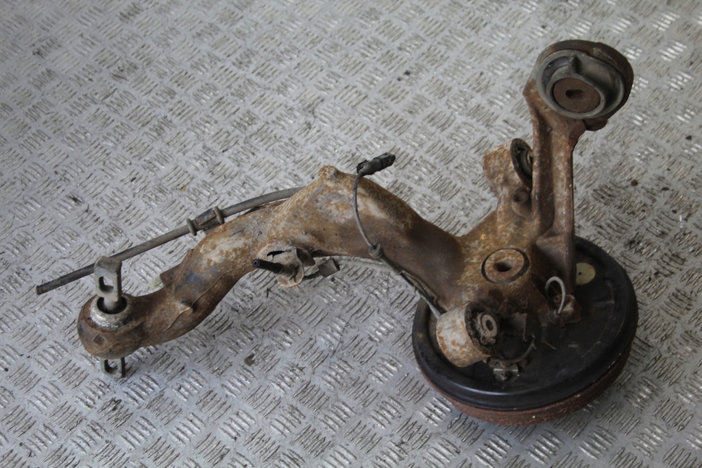 фото №3, Поворотный кулак левый задняя fiat doblo ii 2