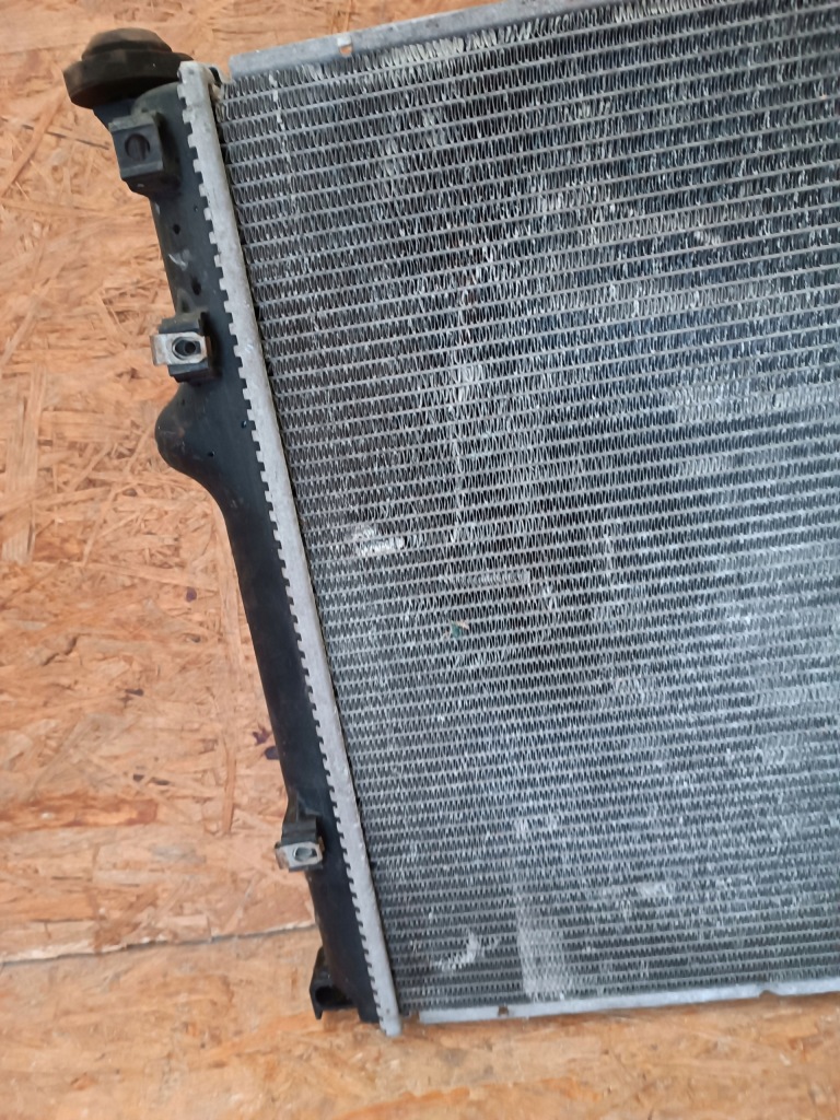 Купить Радиатор воды dodge charger challenger 15- 6.4 v8 srt 1007742aa