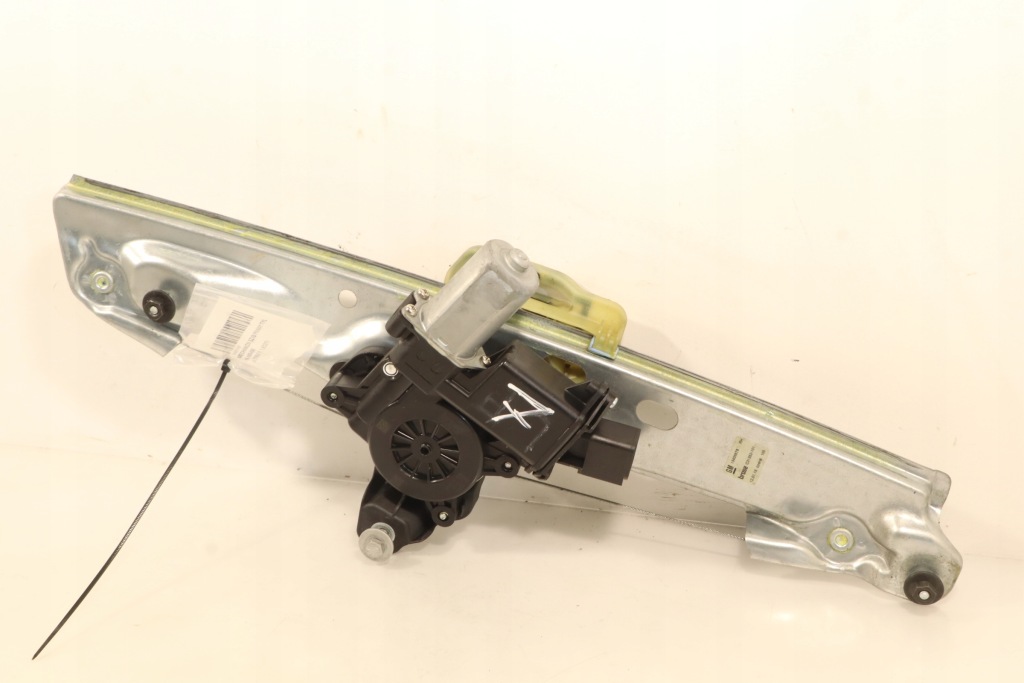 Купить 2017 opel astra k электрический подъемник стекло дверь задних c46110100