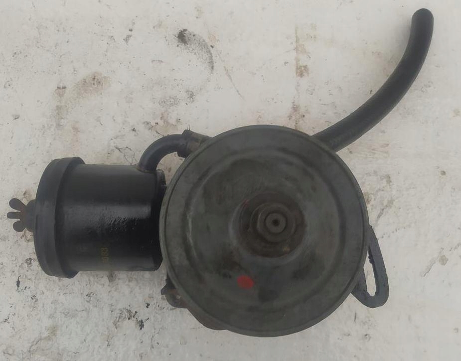 Насос усилителя серво mercedes r107 w126 4.5 v8 Недорого