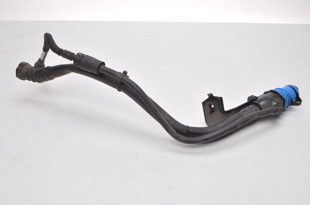 фото №4, Ford galaxy mk4 2.0 eco труба заливної бака adblue