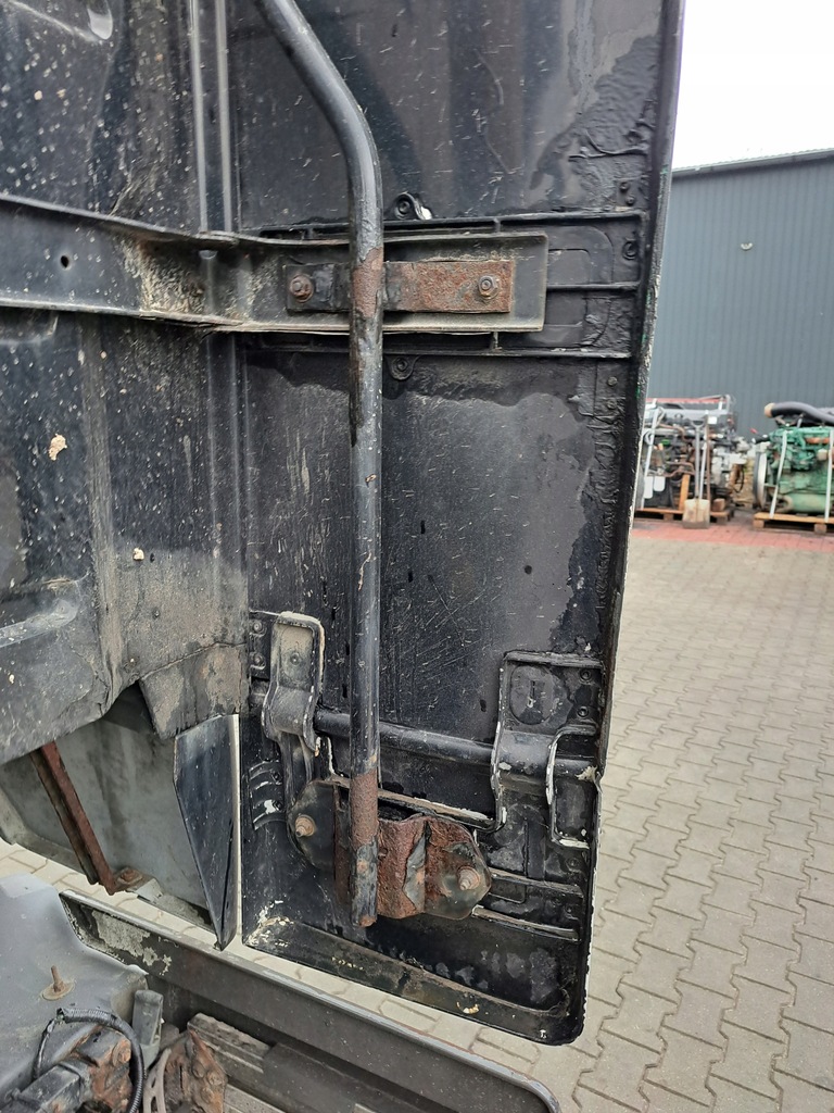 фото №12, Спойлеры ветровики кабины комплект volvo fh 12 13 xl