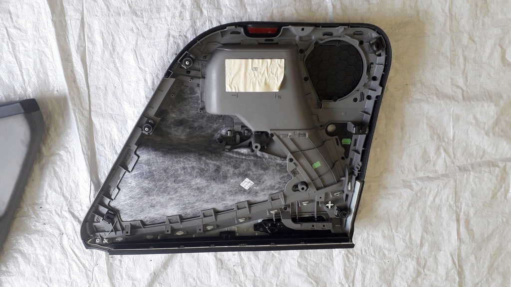 фото №10, Vw passat b6 обшивка двері задня оббивка двері