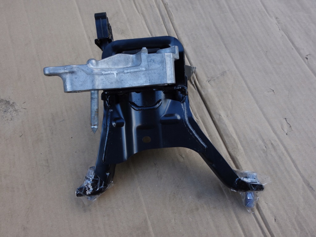 фото №1, Кронштейн двигателя toyota chr c-hr ii 2023-