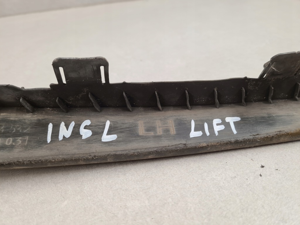 Спойлер накладка-спойлер бампера левый opel insignia a рестайлинг  оригинал с Разборки