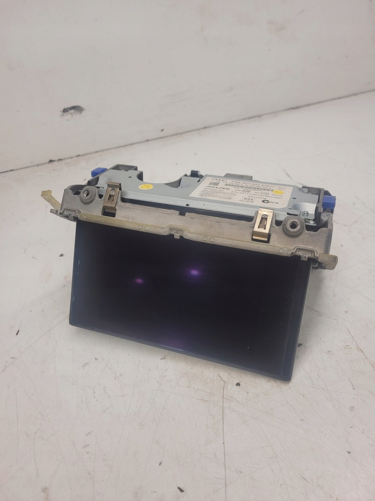 фото №1, Дисплей монітор підйомник audi a3 8v 8v0857273h