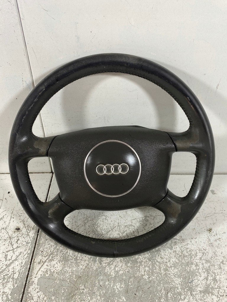 фото №1, Повітропровід+ подушка audi a4 b6 4 спицевий сіра шкіра