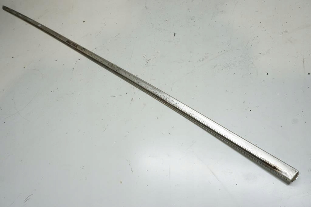 фото №3, Молдинг крыла правый задняя renault laguna iii coupe